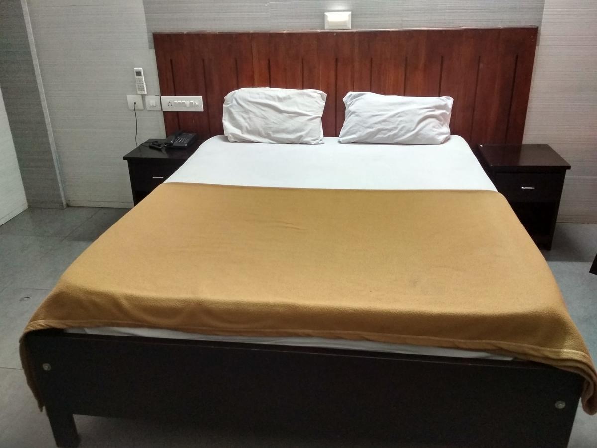 International Tourist Home โคชิโคด ภายนอก รูปภาพ