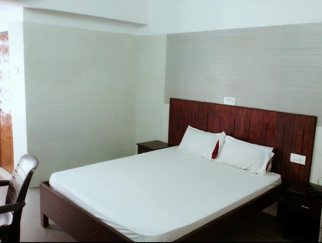 International Tourist Home โคชิโคด ภายนอก รูปภาพ